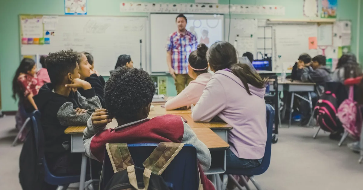 How AI Chatbots Reduce Admin Workload in Education