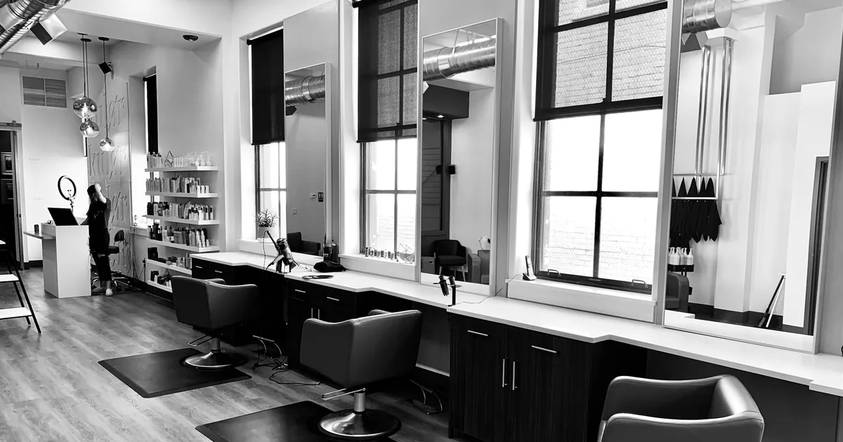 WhatsApp for Salons & Spas in India: Bookings Guide