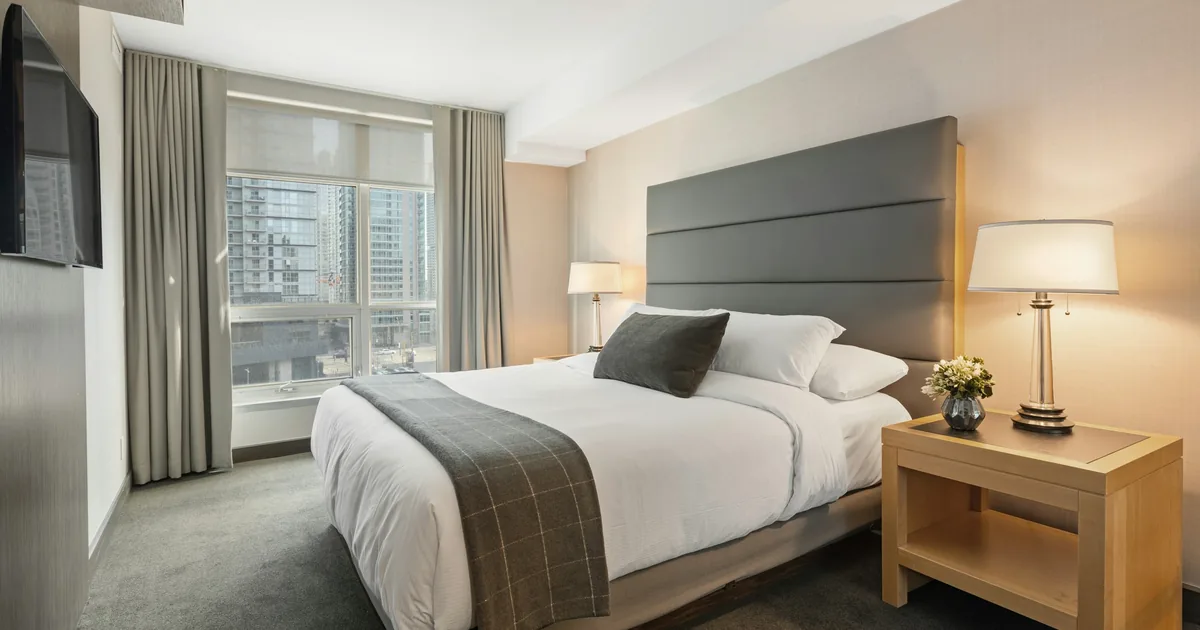 AI Chatbot for Budget Hotels: Cut Staffing Costs